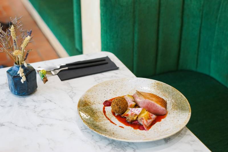 Lieu où déjeuner proche aéroport de Nantes