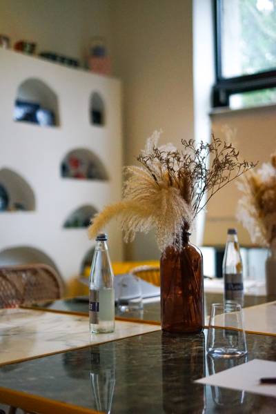 Salle privatisable pour vos événements à Pont-Saint-Martin, proche de Nantes : le Show-room.