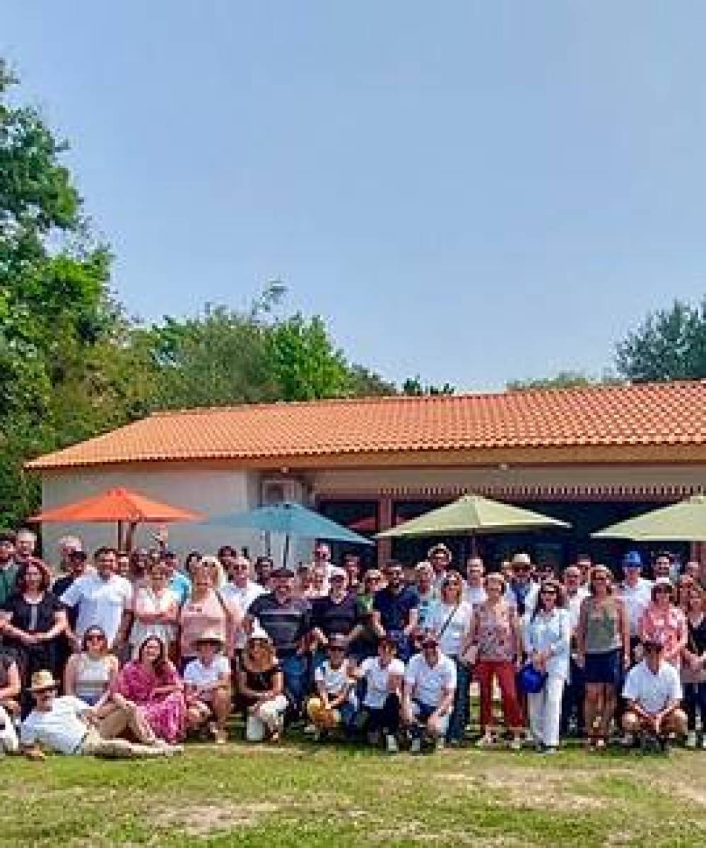 Vidéo projecteur et système de sonorisation avec micro